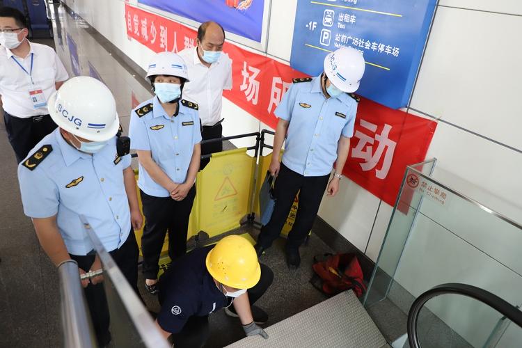 威海市市场监管局开展端午节假日期间特种设备安全保障检查